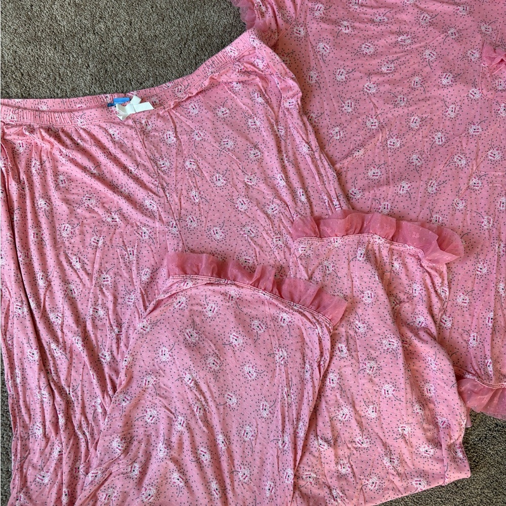 Pink Women's Sleepwear Set